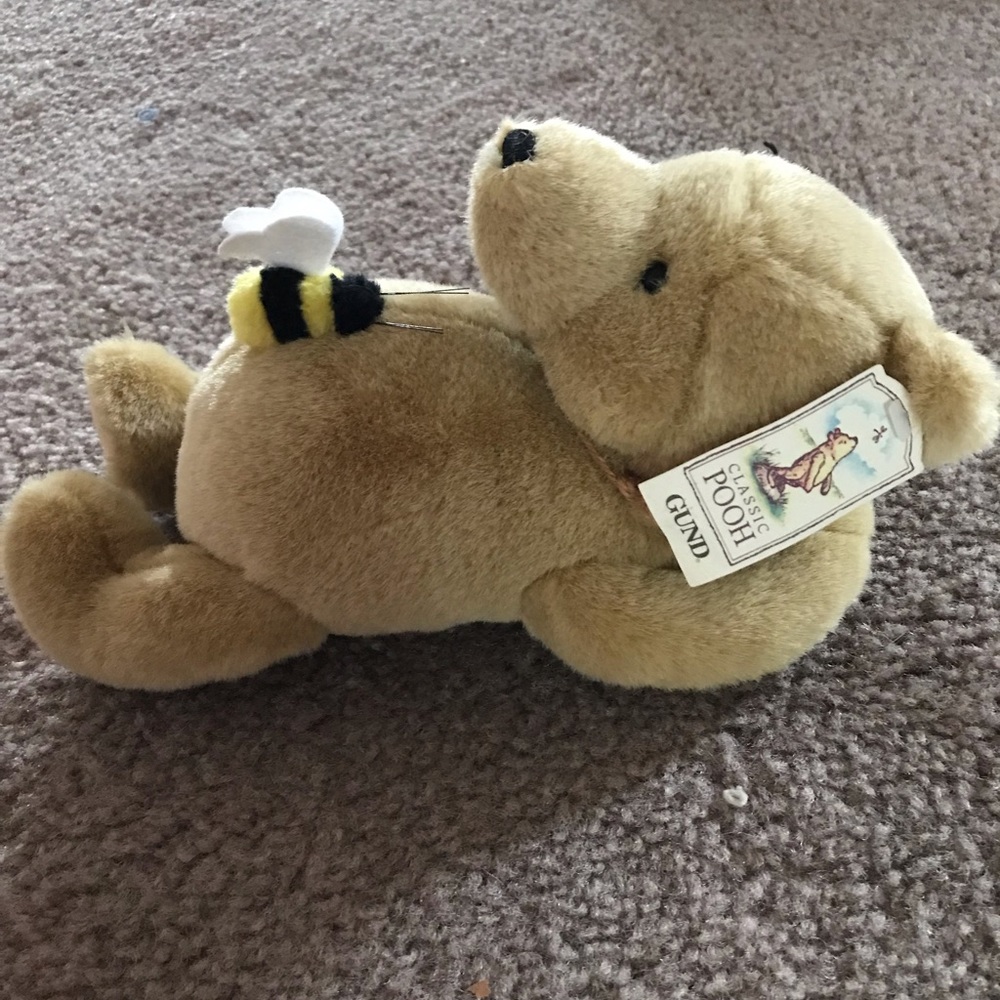 (Sold) Classic Pooh Plush - Picture 1 of 4